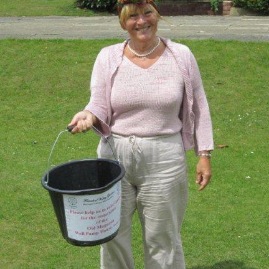 Bucket collecting