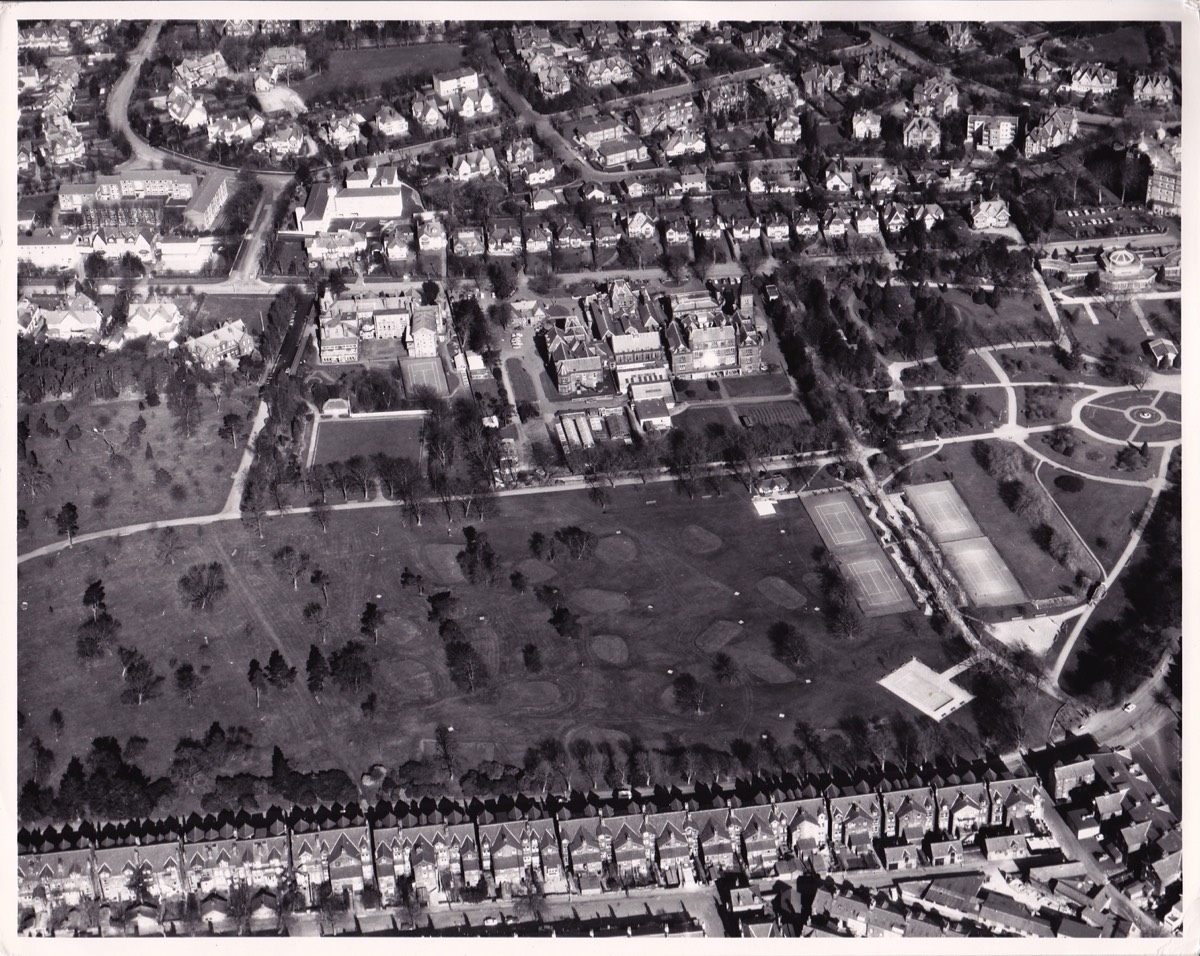 Western Valley Gardens from the air west to east*