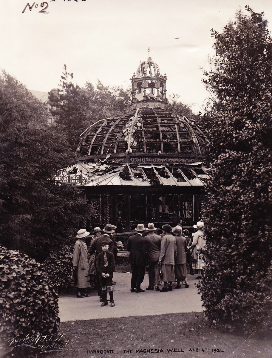 Magnesia Well c. 4 Aug 1924*