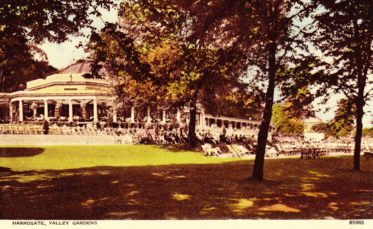 Sun Pavilion and Lawn