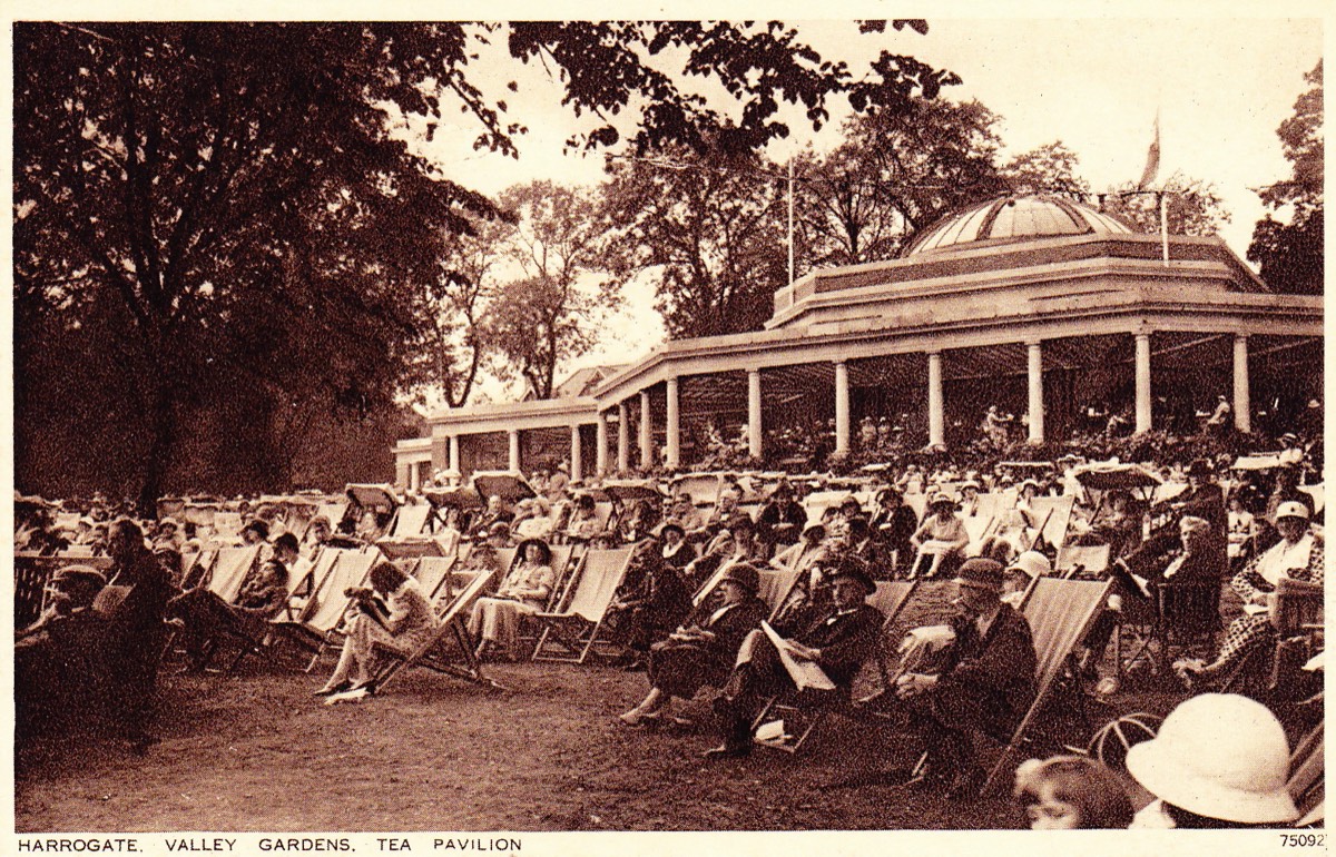 Sun Pavilion and Lawn